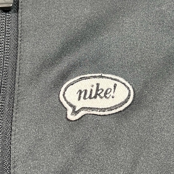 Nike Heritage N98 Men’s Small Full Zip Black Performance Coat Jacket Trainer - Picture 9 of 13